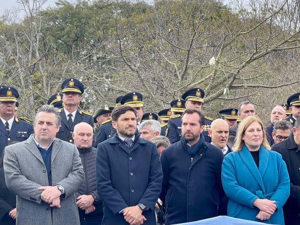 Weiss Ackerley participó del 160° Aniversario de la Policía de la Provincia de Santa Fe